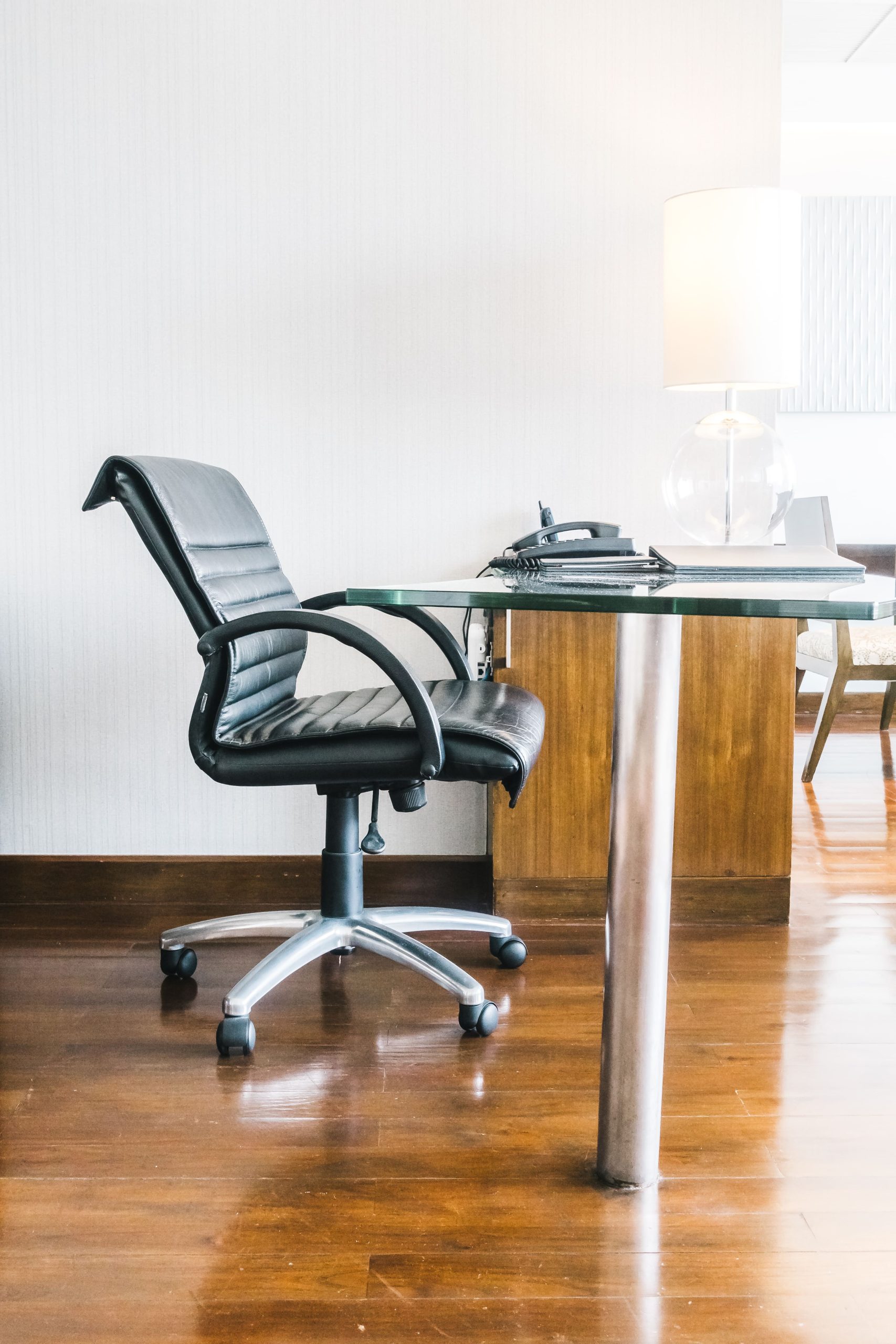 VISION professional office furniture executive chair in home office